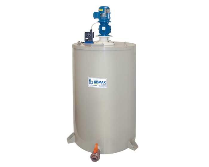 TanquePlasticoSolumax06-4c88b370 Tanques pl&aacute;sticos Solumax da Bomax: solu&ccedil;&otilde;es confi&aacute;veis e dur&aacute;veis para armazenamento seguro de l&iacute;quidos industriais. Conhe&ccedil;a mais.