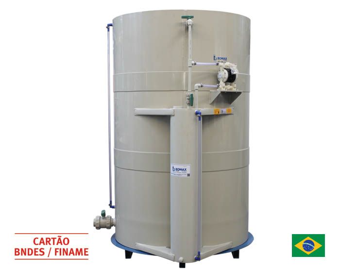 TanquePlasticoSolumax01-7b0e83d9 O tanque de mistura pl&aacute;stico para armazenamento de produtos qu&iacute;micos, processos industriais ou esta&ccedil;&otilde;es de tratamento de efluentes